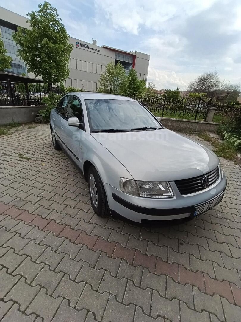 Sahibinden Volkswagen Passat 1.8 Comfortline 2000 Model Ankara 196.000 km Gri (Gümüş) 2