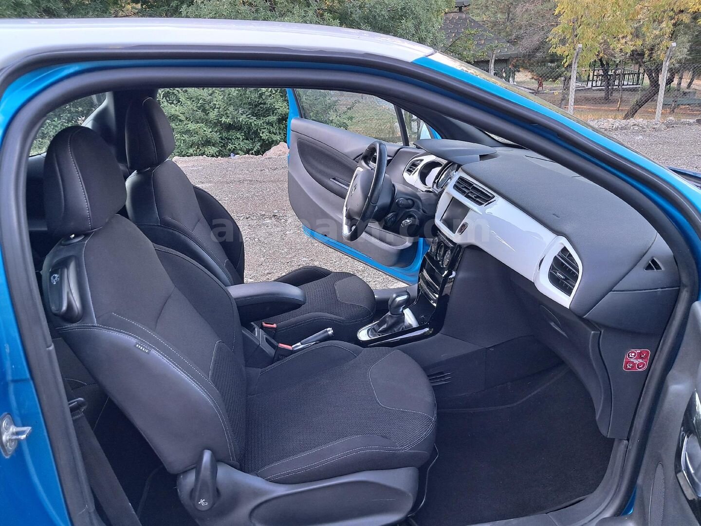 Sahibinden DS Automobiles DS3 1.2 PureTech 2016 Model Ankara 57.000 km Mavi 7