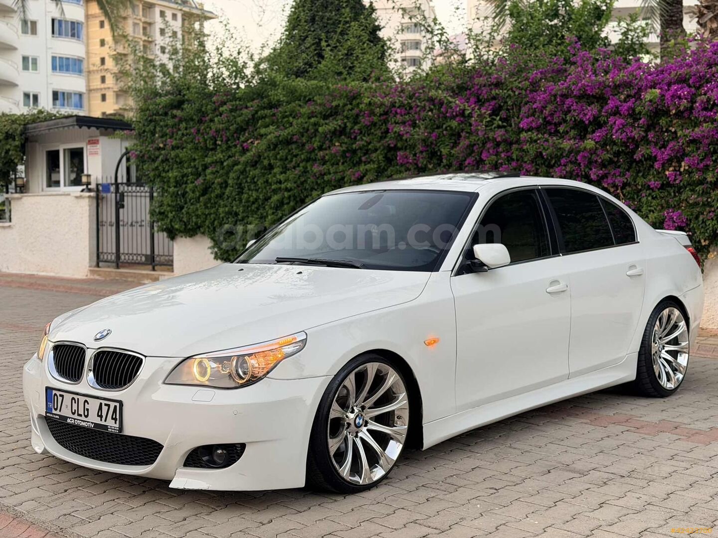 Galeriden BMW 5 Serisi 520d M Sport 2008 Model Antalya 404.000 km Beyaz 5