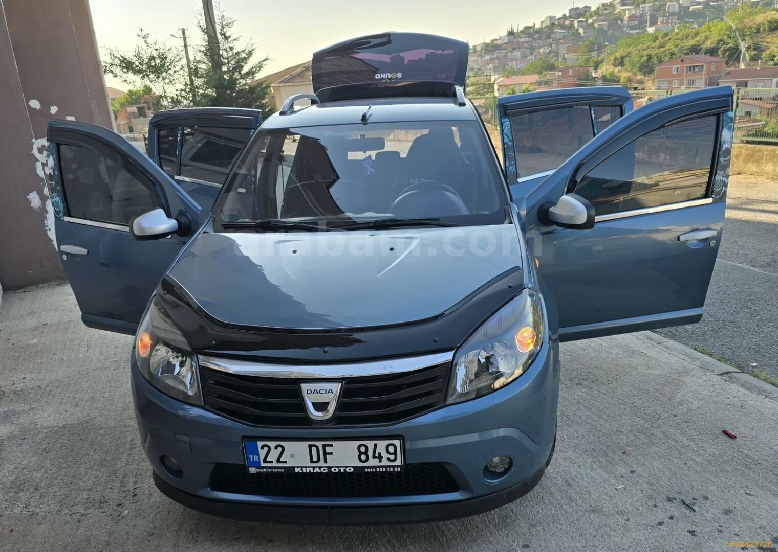 Galeriden Dacia Sandero 1.4 Laureate 2009 Model Kocaeli 198.000 km Mavi 6