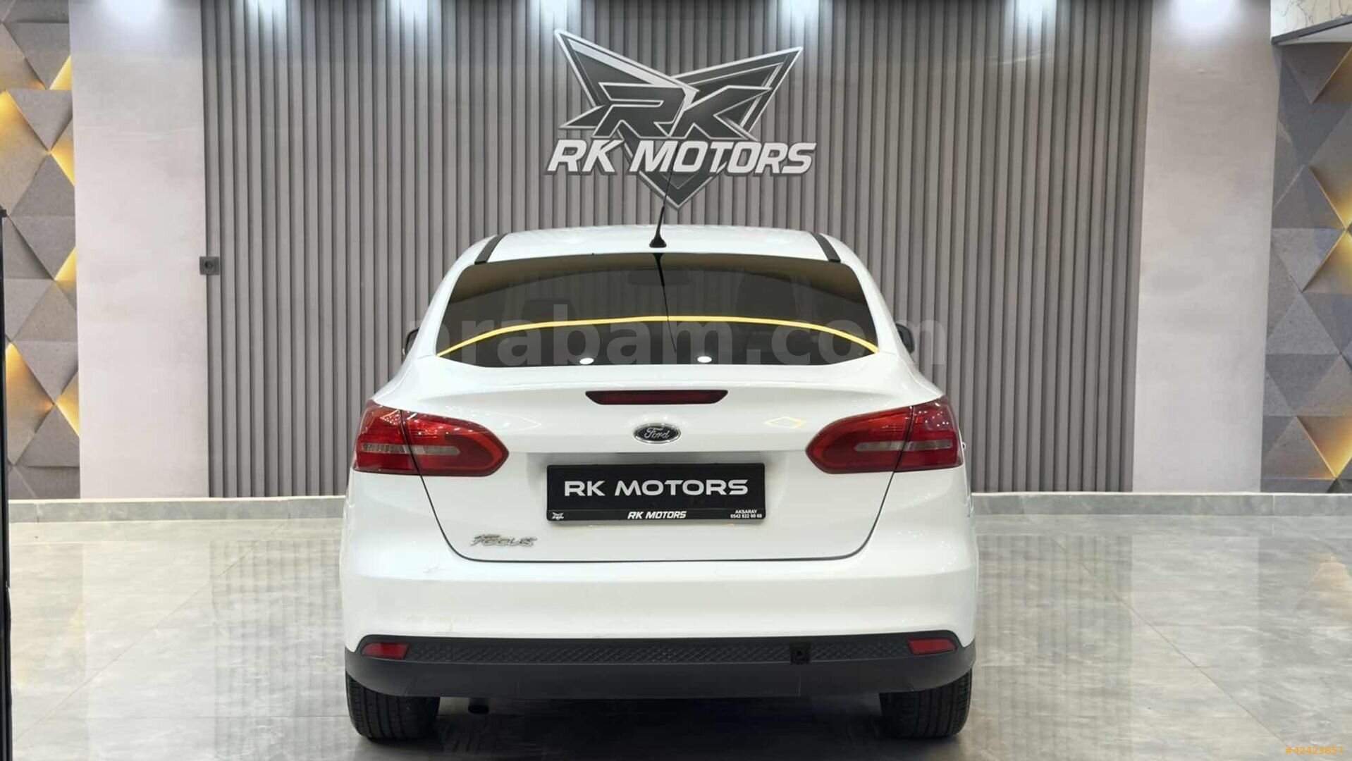 Galeriden Ford Focus 1.6 TDCi Trend X 2015 Model Aksaray 171.000 km Beyaz 5