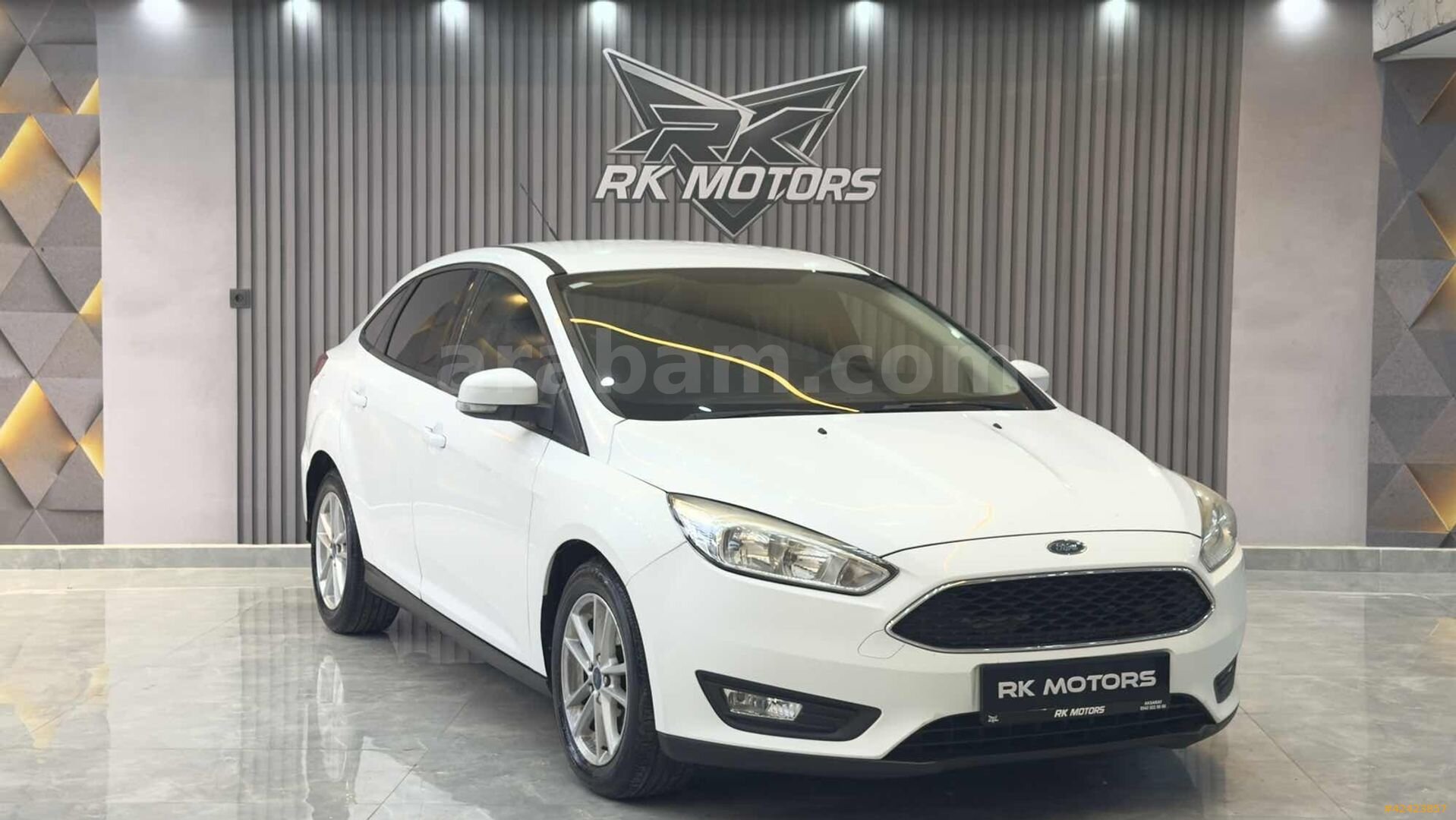 Galeriden Ford Focus 1.6 TDCi Trend X 2015 Model Aksaray 171.000 km Beyaz 1