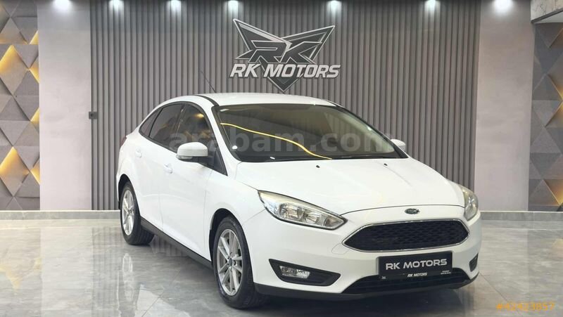 Galeriden Ford Focus 1.6 TDCi Trend X 2015 Model Aksaray 171.000 km Beyaz