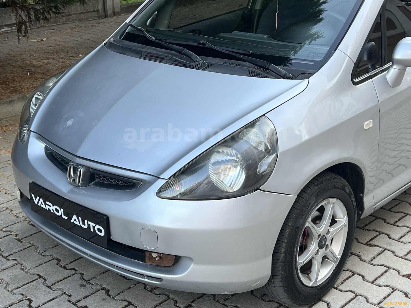 Galeriden Honda Jazz 1.4 LS 2004 Model Tekirdağ 248.000 km Gri 2