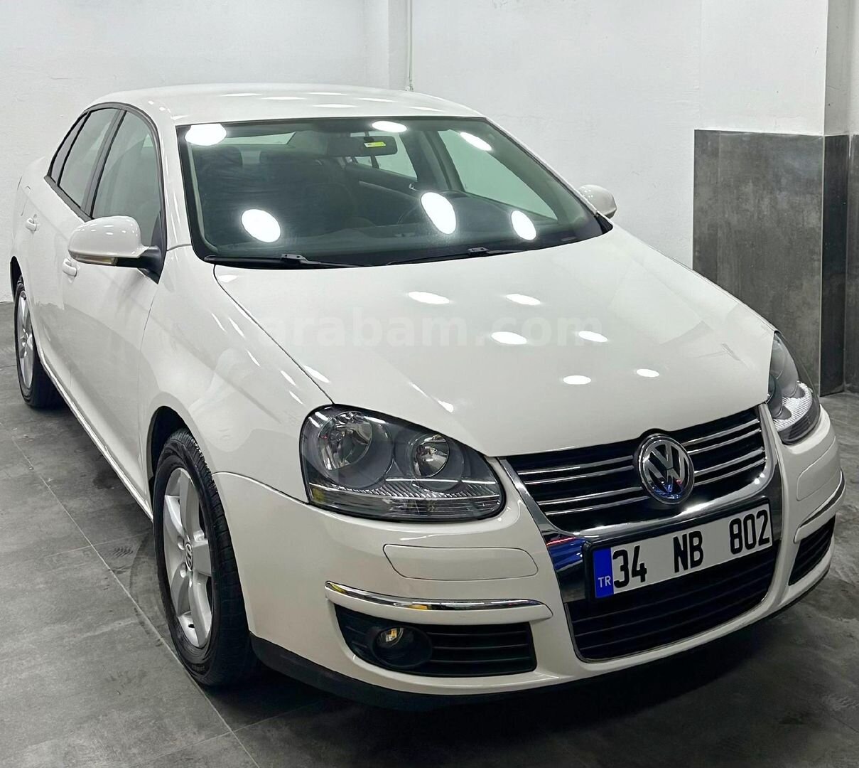 Sahibinden Volkswagen Jetta 1.4 TSi Tour 2009 Model İstanbul 180.000 km Beyaz 1