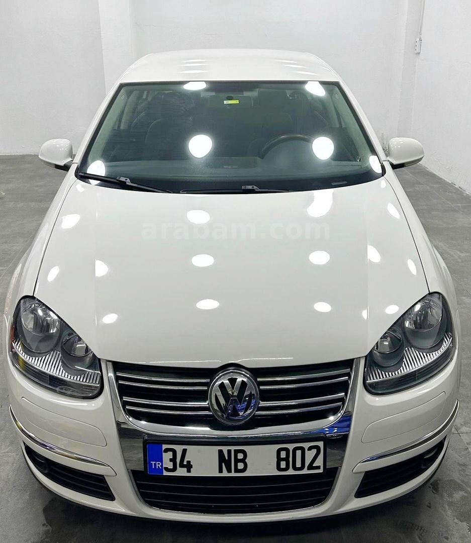 Sahibinden Volkswagen Jetta 1.4 TSi Tour 2009 Model İstanbul 180.000 km Beyaz 3