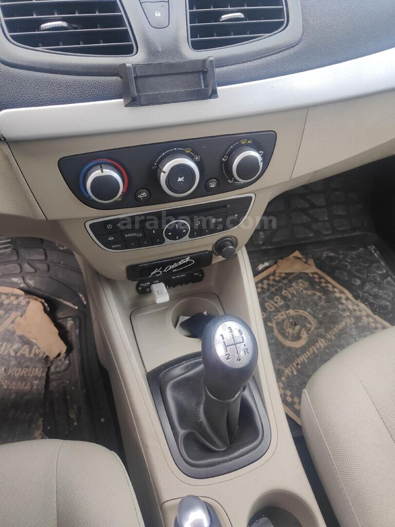 Sahibinden Renault Fluence 1.5 dCi Extreme 2011 Model Konya 251.000 km Gri (Gümüş) 5