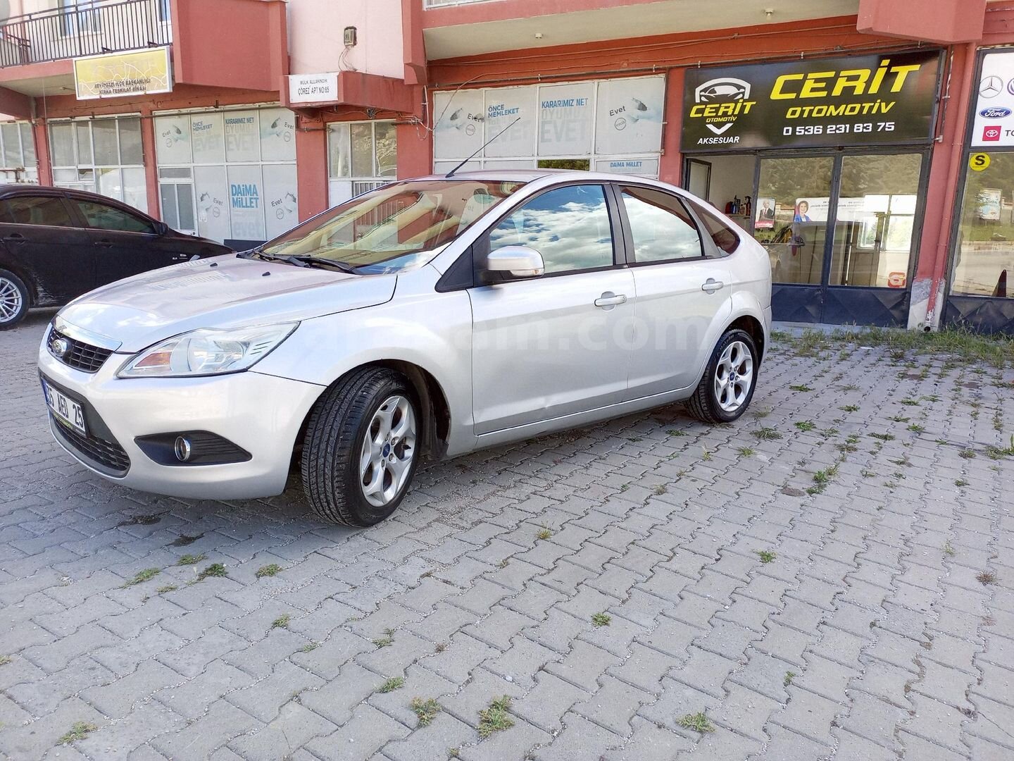 Galeriden Ford Focus 1.6 TDCi Collection 2011 Model Eskişehir 230.000 km Gri (Gümüş) 3