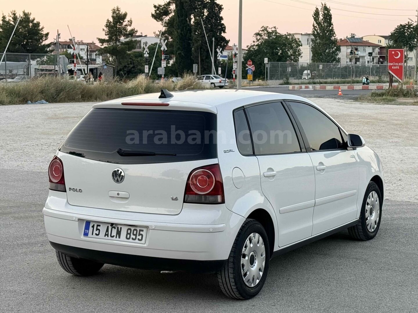 Galeriden Volkswagen Polo 1.4 Goal 2007 Model Burdur 245.000 km Beyaz 4