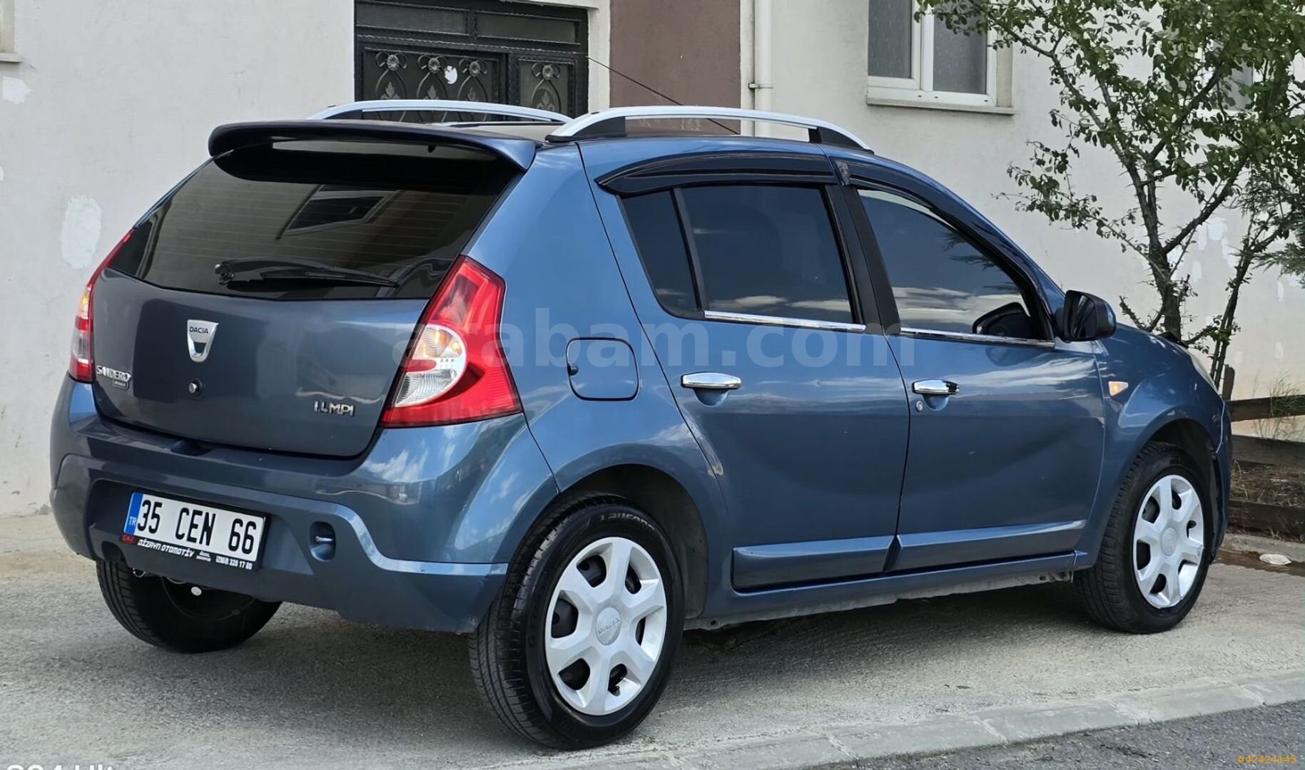 Galeriden Dacia Sandero 1.4 Ambiance 2010 Model Kocaeli 178.000 km Gri 4
