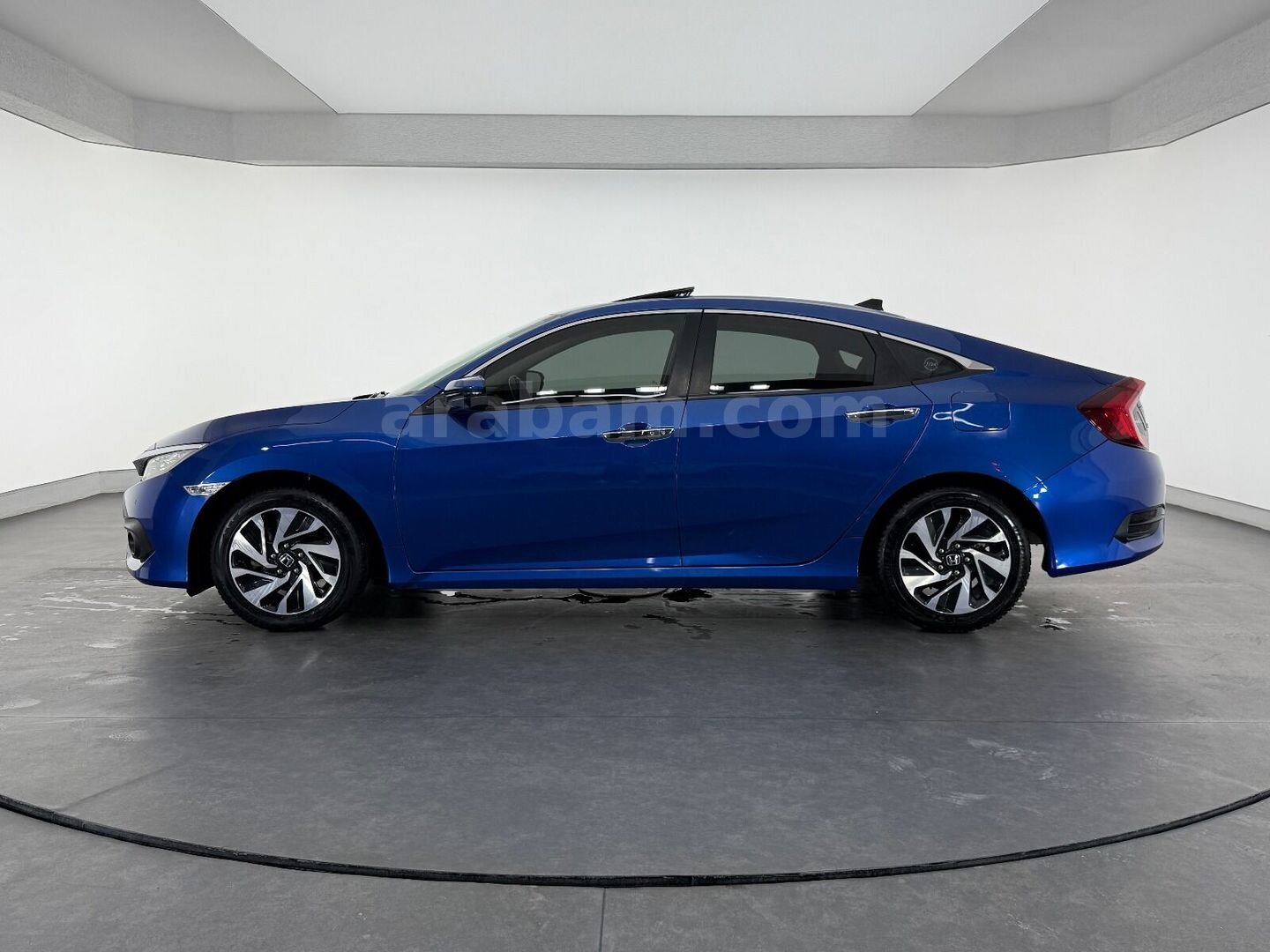 Galeriden Honda Civic 1.6i VTEC Eco Executive 2019 Model Bursa 86.514 km Mavi 3