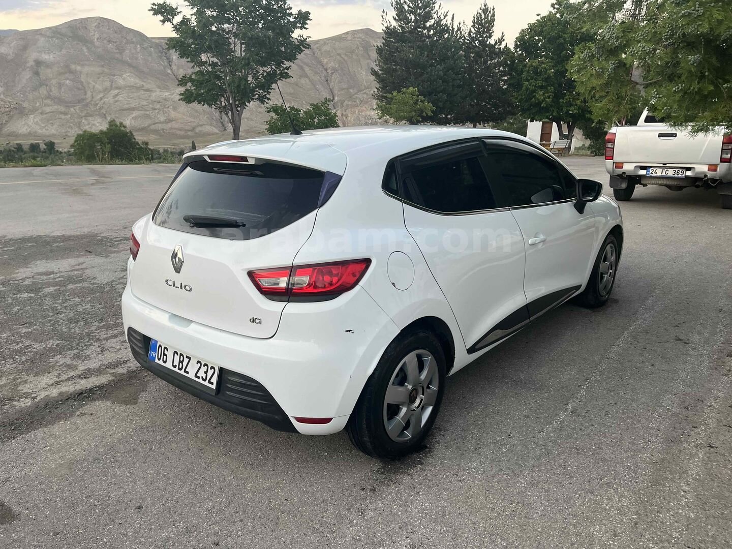Sahibinden Renault Clio 1.5 dCi Joy 2016 Model Kastamonu 205.000 km Beyaz 7