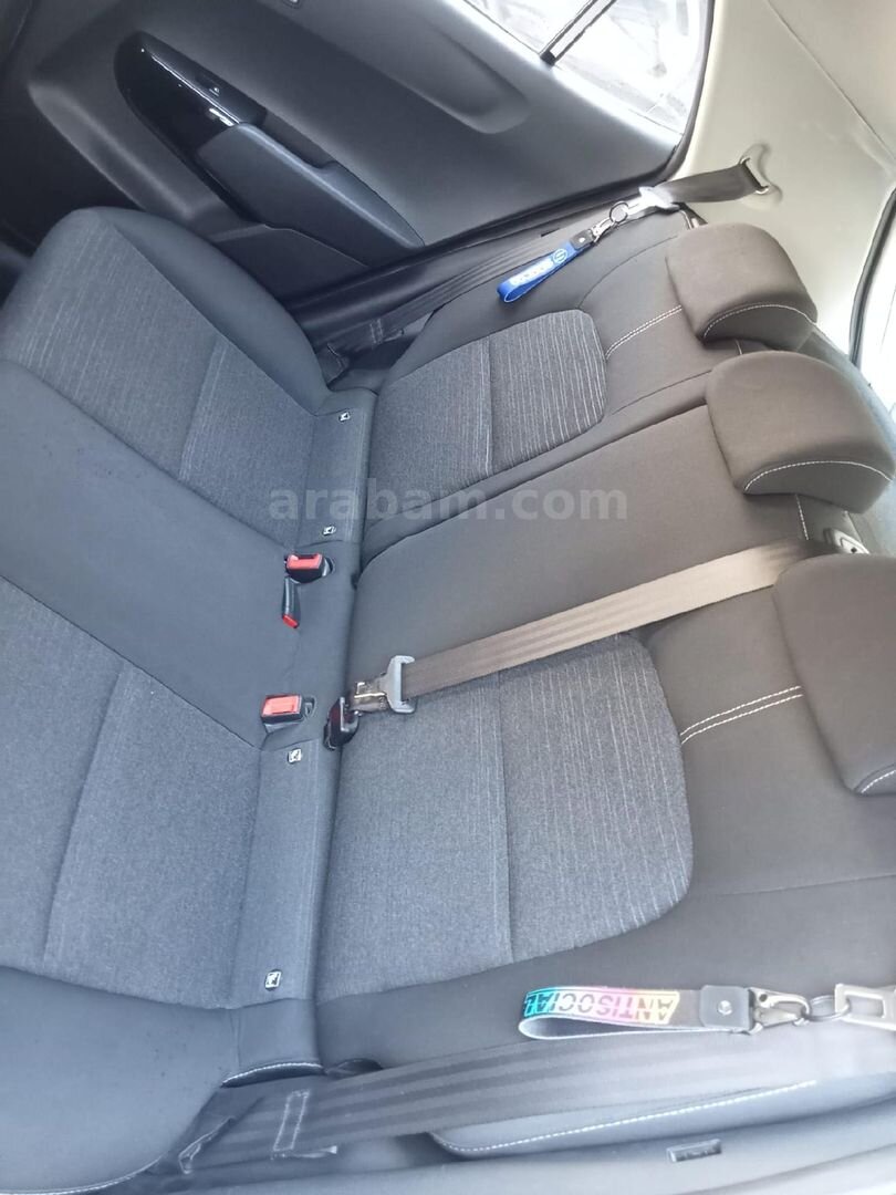 Sahibinden Kia Picanto 1.0 MPI 2020 Model Manisa 47.000 km Beyaz 3