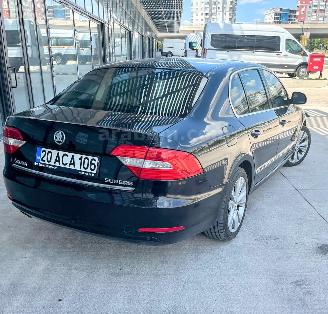 Galeriden Skoda SuperB 1.6 TDI Elegance 2013 Model Ankara 200.000 km Siyah 7