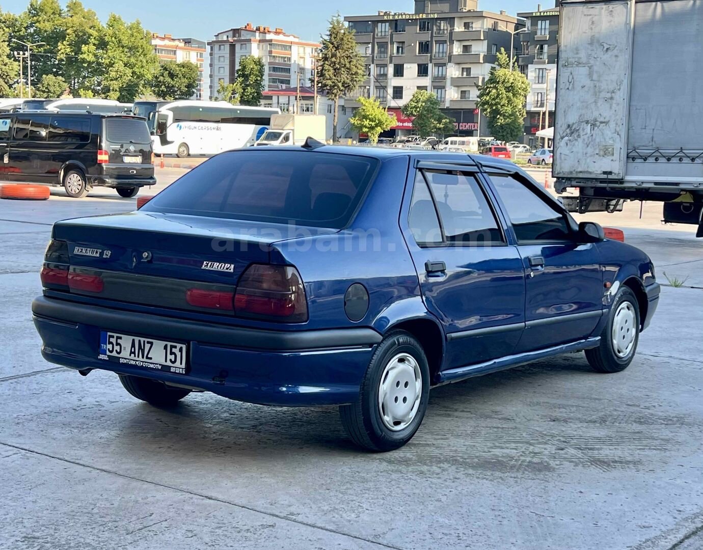 Galeriden Renault R 19 1.6 Europa RNE 1998 Model Samsun 227.000 km Mavi (metalik) 4