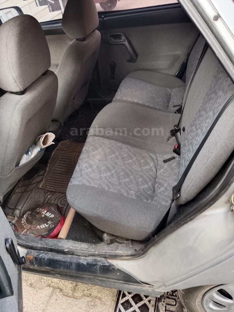 Sahibinden Lada Vega 1.6 2006 Model Bursa 155.500 km Gri 7