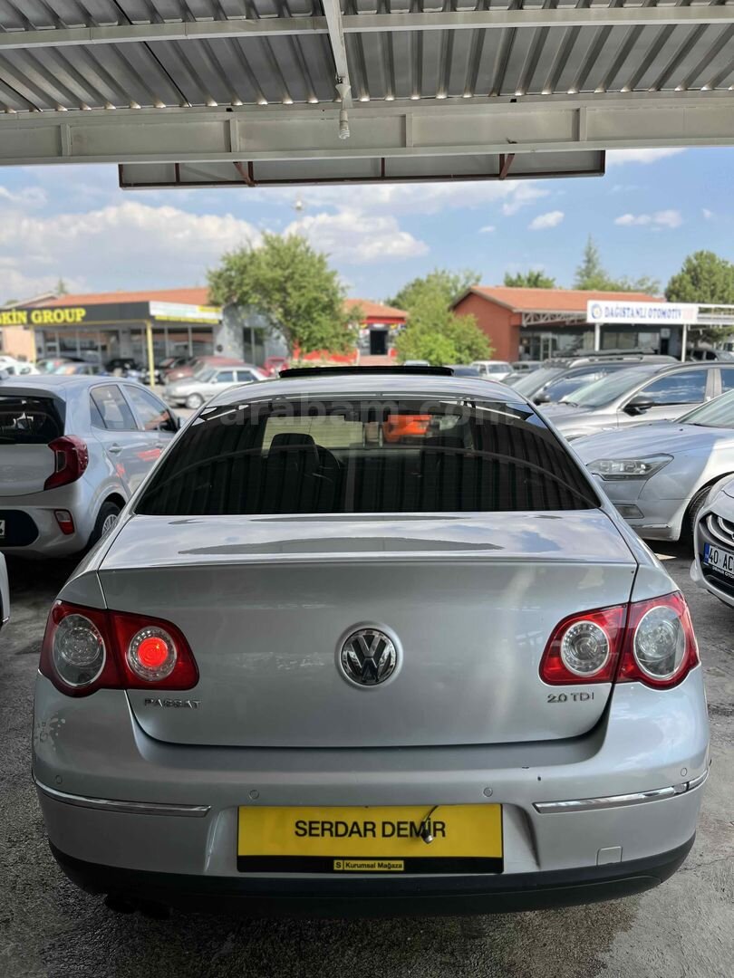 Galeriden Volkswagen Passat 2.0 TDi Highline 2008 Model Kırşehir 386.000 km Gri (Gümüş) 7