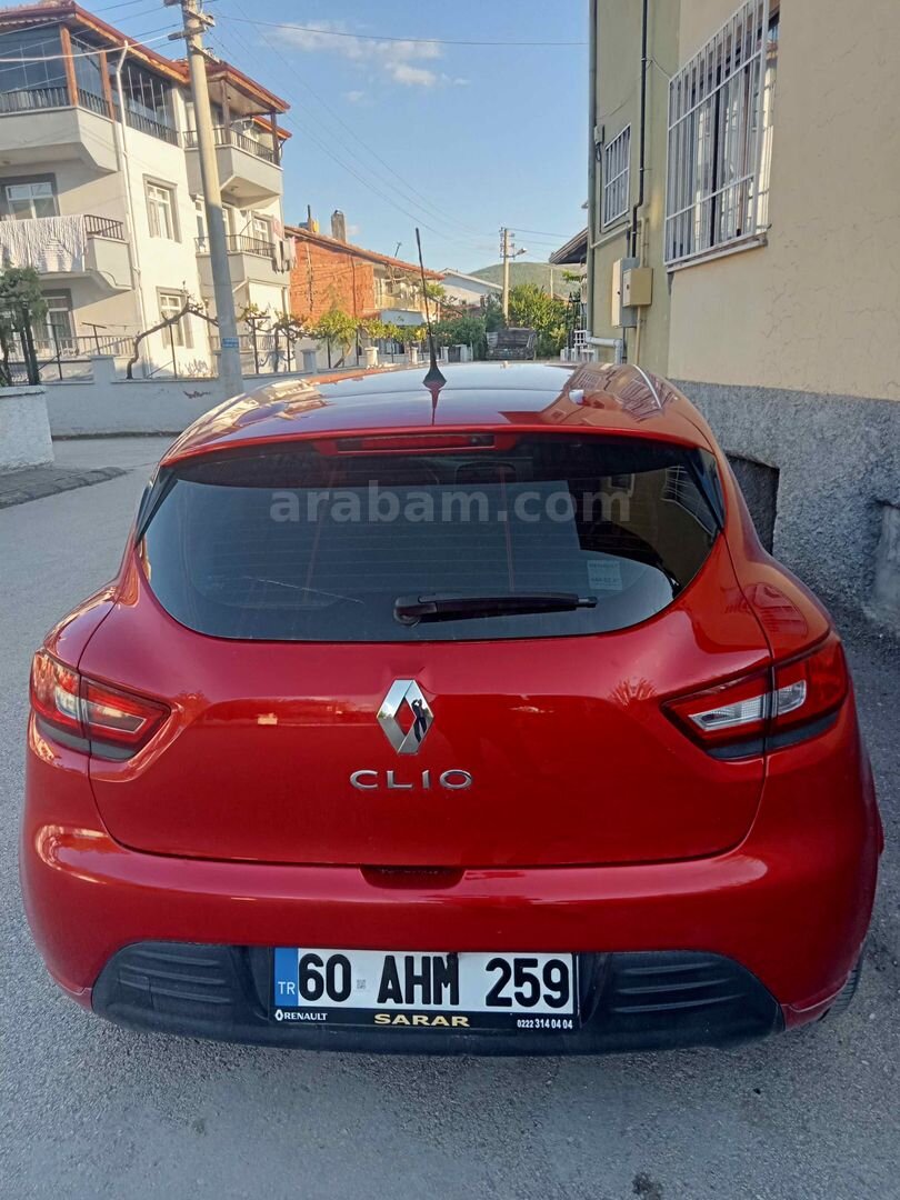 Sahibinden Renault Clio 0.9 TCe Touch 2020 Model Tokat 51.150 km Kırmızı 5