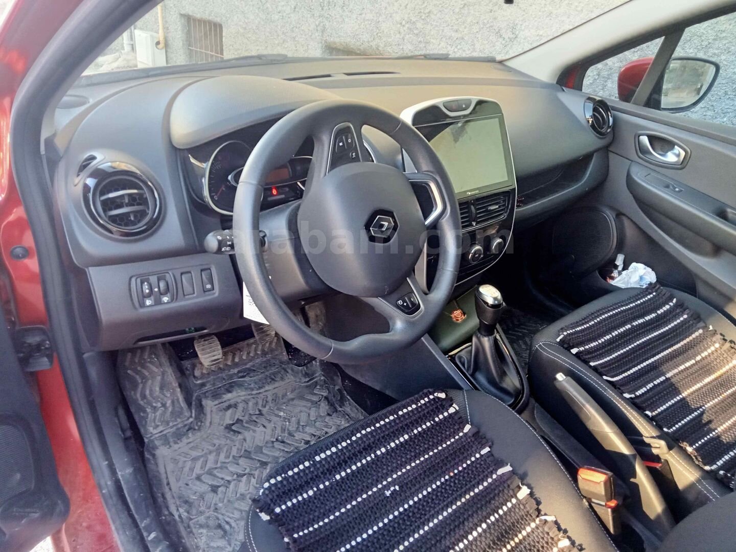 Sahibinden Renault Clio 0.9 TCe Touch 2020 Model Tokat 51.150 km Kırmızı 2