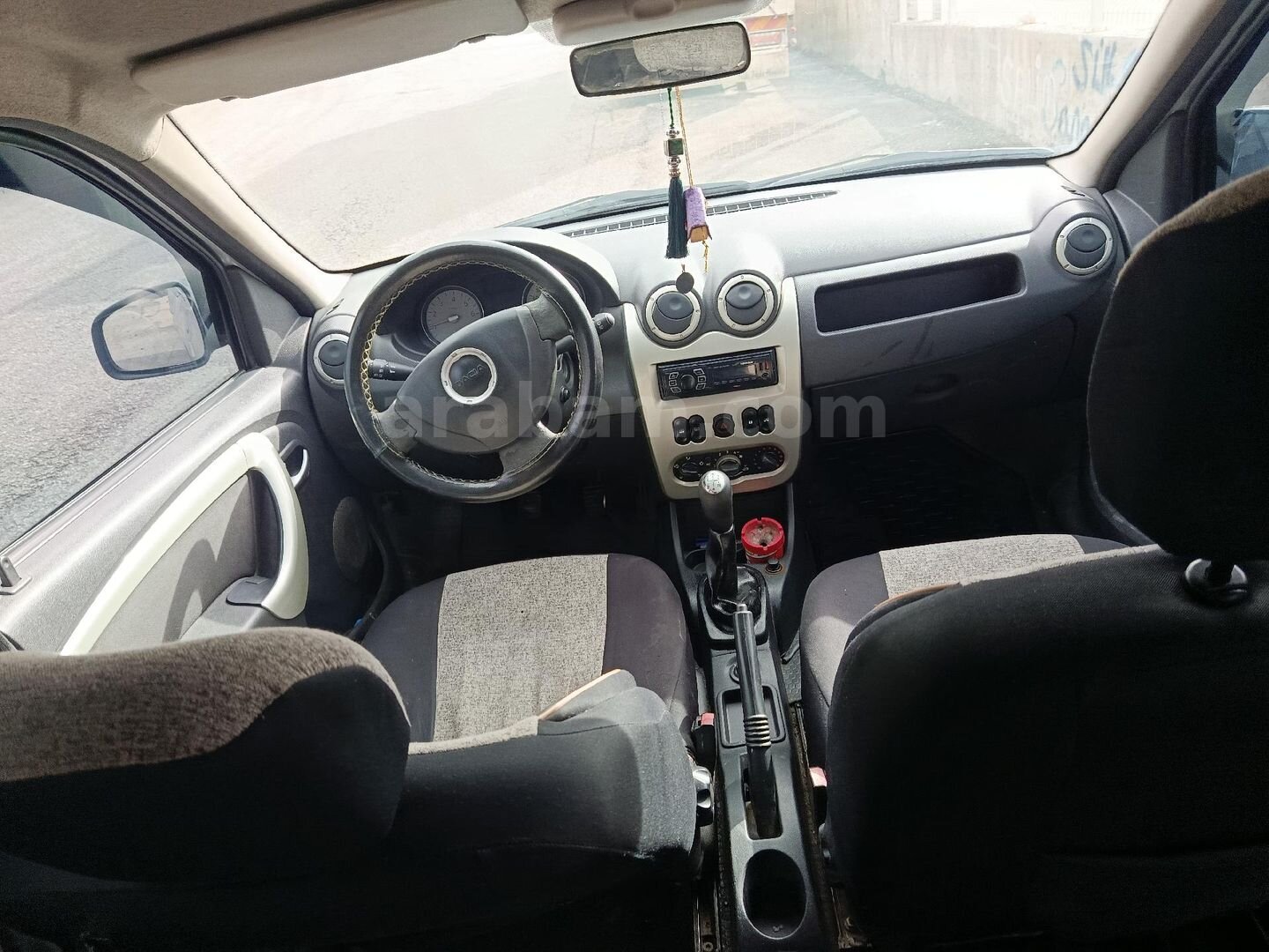 Sahibinden Dacia Logan 1.5 dCi MCV Black Line 2011 Model Ankara 270.000 km Gri 4