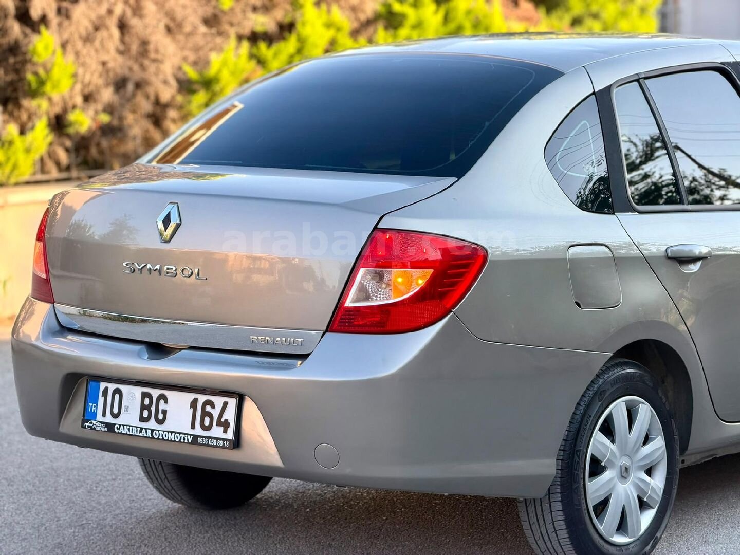 Sahibinden Renault Symbol 1.4 Authentique 2010 Model Balıkesir 174.000 km Kahverengi 7