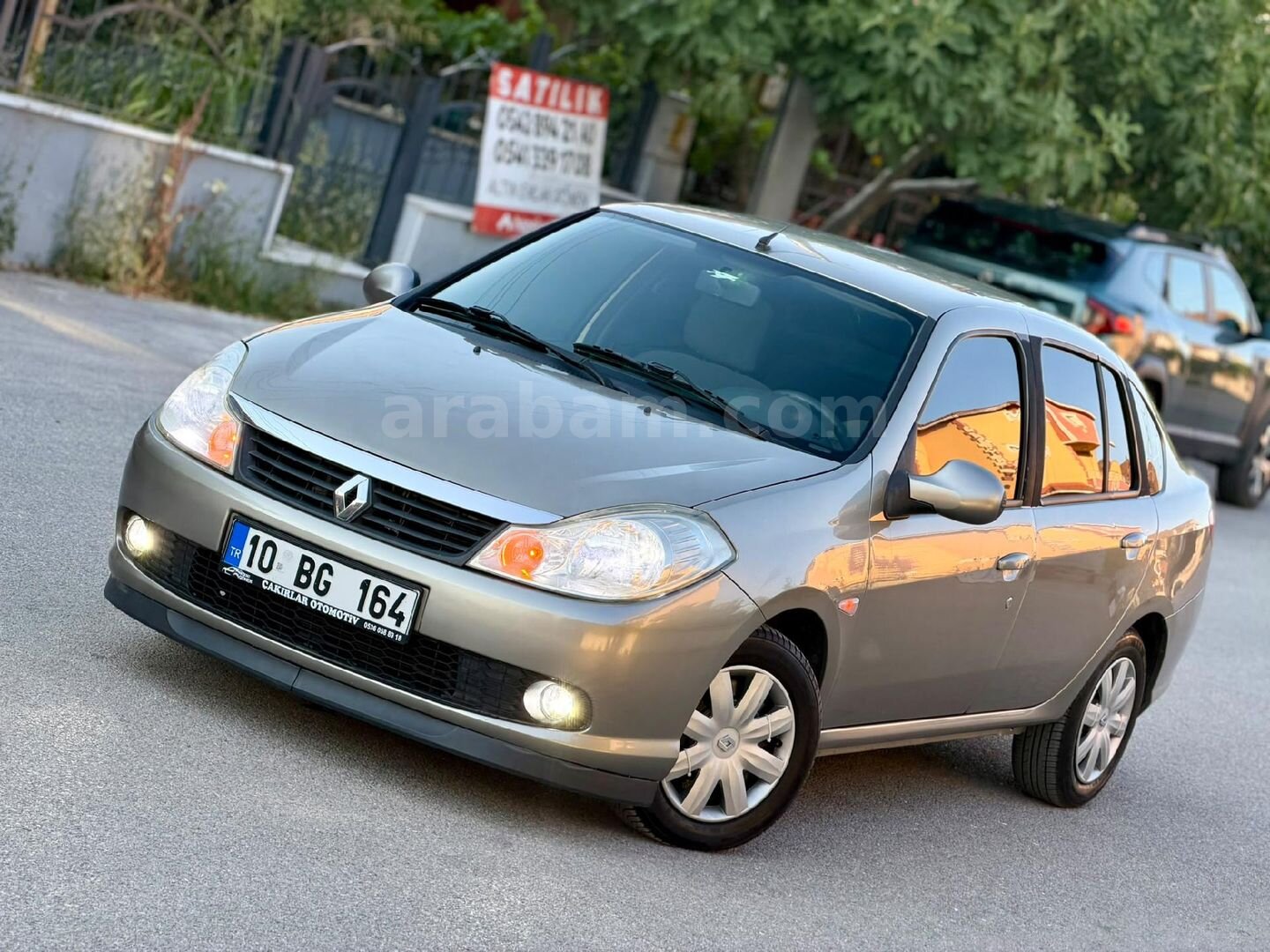 Sahibinden Renault Symbol 1.4 Authentique 2010 Model Balıkesir 174.000 km Kahverengi 2