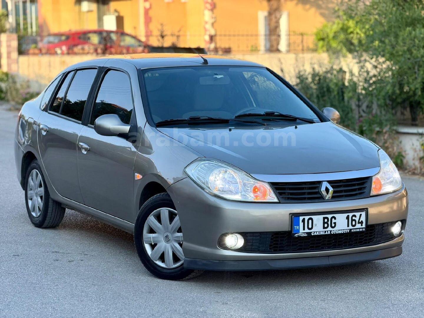 Sahibinden Renault Symbol 1.4 Authentique 2010 Model Balıkesir 174.000 km Kahverengi 3