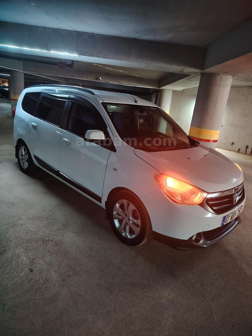 Sahibinden Dacia Lodgy 1.5 dCi Laureate 2014 Model Antalya 250.000 km Beyaz 3