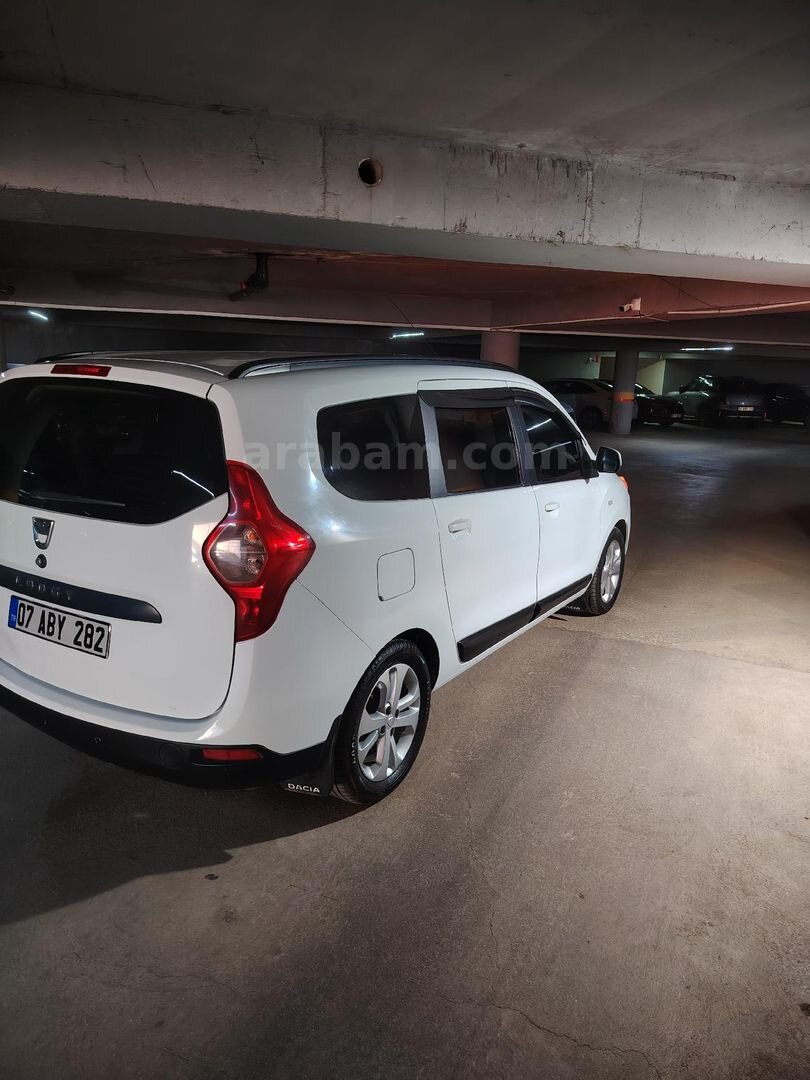 Sahibinden Dacia Lodgy 1.5 dCi Laureate 2014 Model Antalya 250.000 km Beyaz 5