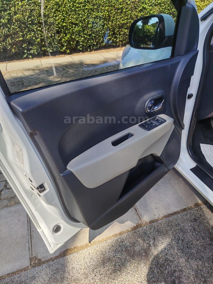 Sahibinden Dacia Lodgy 1.5 dCi Laureate 2014 Model Antalya 250.000 km Beyaz 7