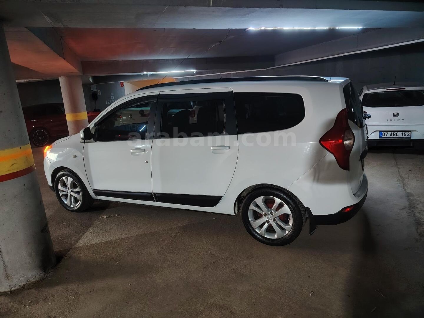 Sahibinden Dacia Lodgy 1.5 dCi Laureate 2014 Model Antalya 250.000 km Beyaz 2