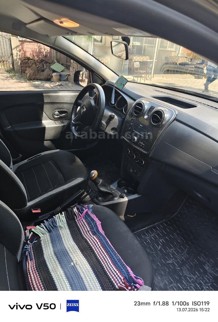 Sahibinden Dacia Sandero 1.5 dCi Stepway 2020 Model İzmir 126.000 km Kahverengi 4