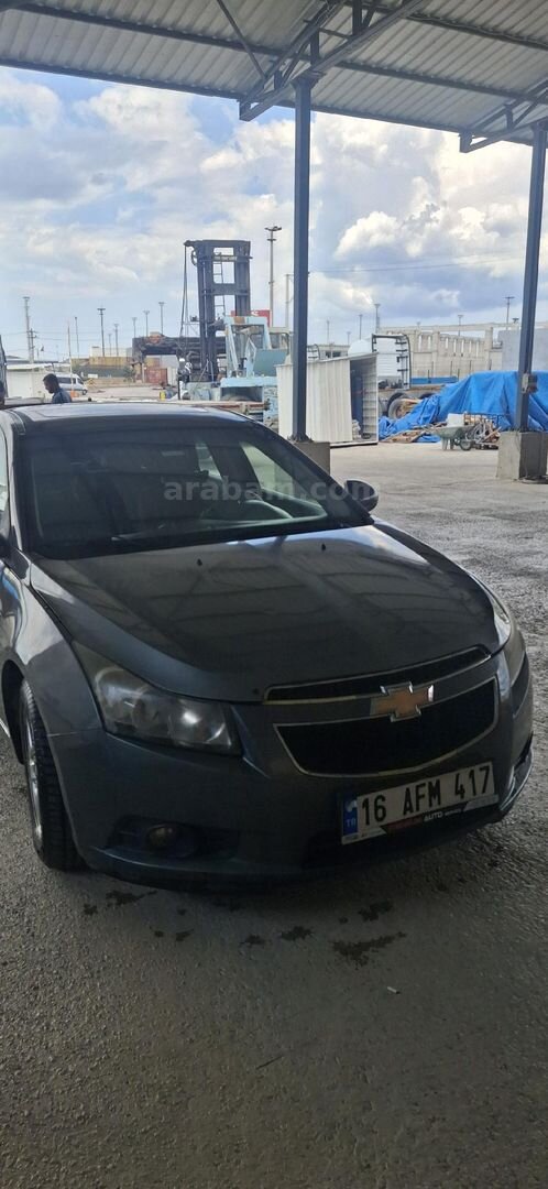 Sahibinden Chevrolet Cruze 1.6 LT Plus 2011 Model Bursa 203.980 km Füme 6