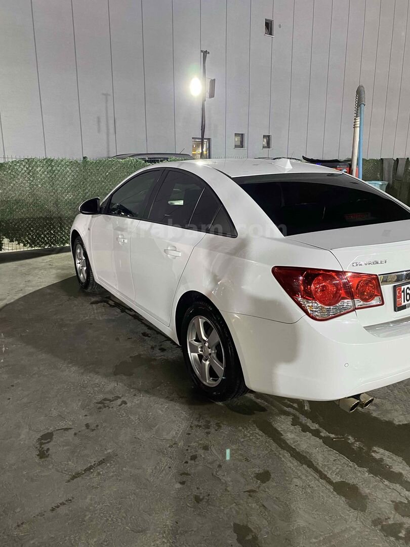Sahibinden Chevrolet Cruze 1.6 LS 2011 Model Bursa 140.000 km Beyaz 5