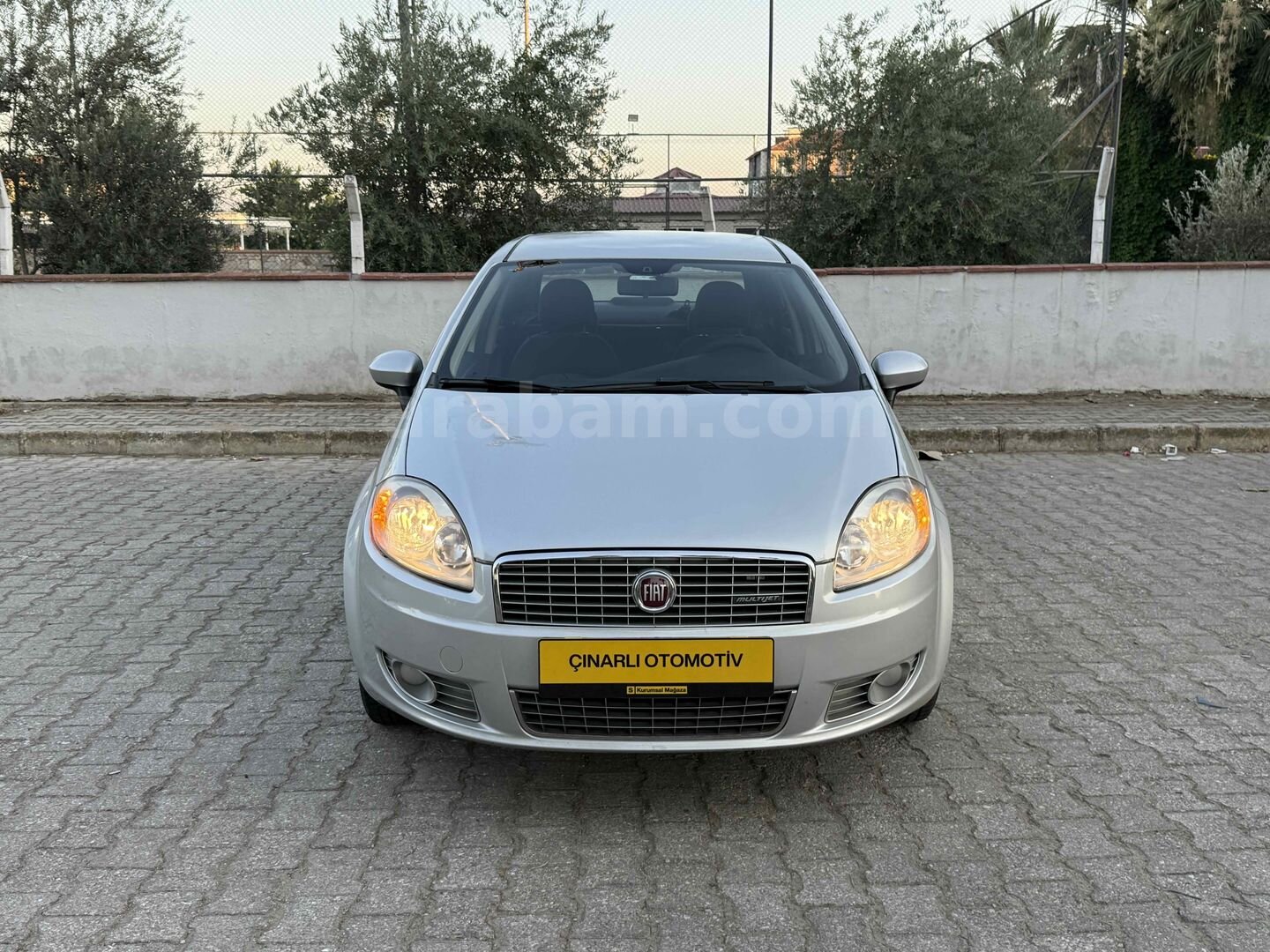 Galeriden Fiat Linea 1.3 Multijet Active Plus 2011 Model Aydın 215.000 km Gri 3
