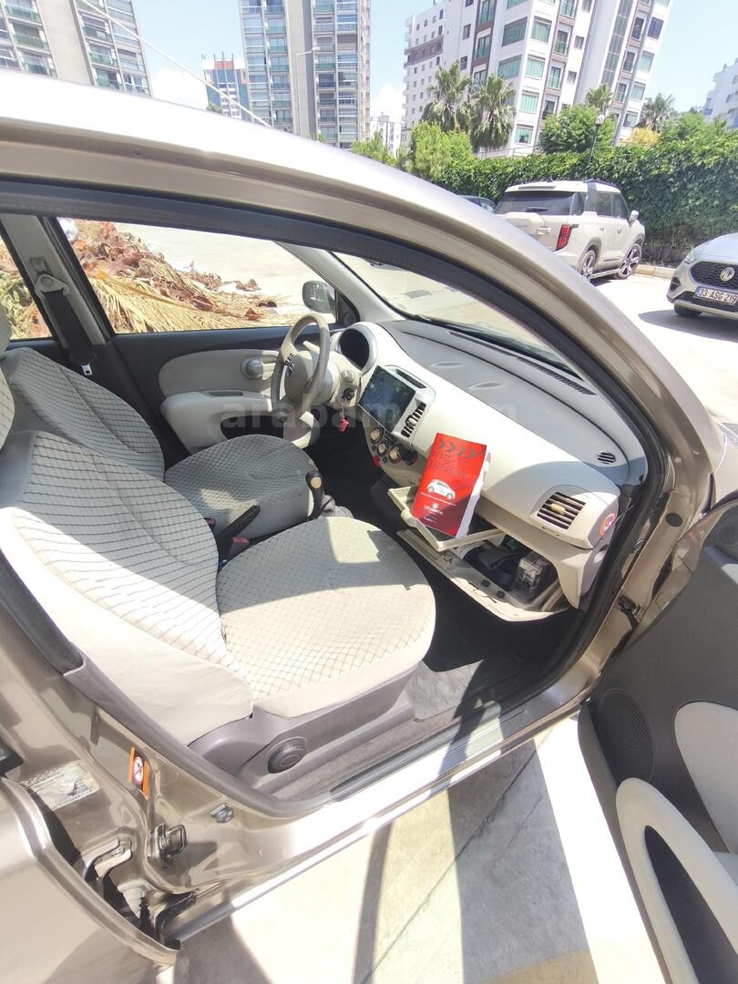 Sahibinden Nissan Micra 1.2 Passion 2006 Model Mersin 185.000 km Kahverengi 3