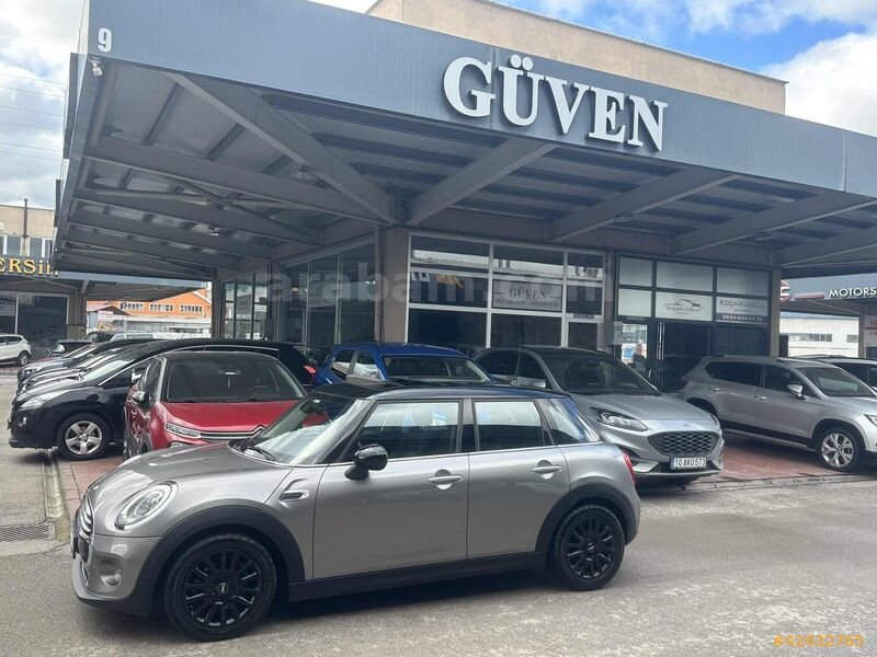 Galeriden Mini Cooper 1.5 D Chili 2016 Model Kocaeli 56.000 km Gri