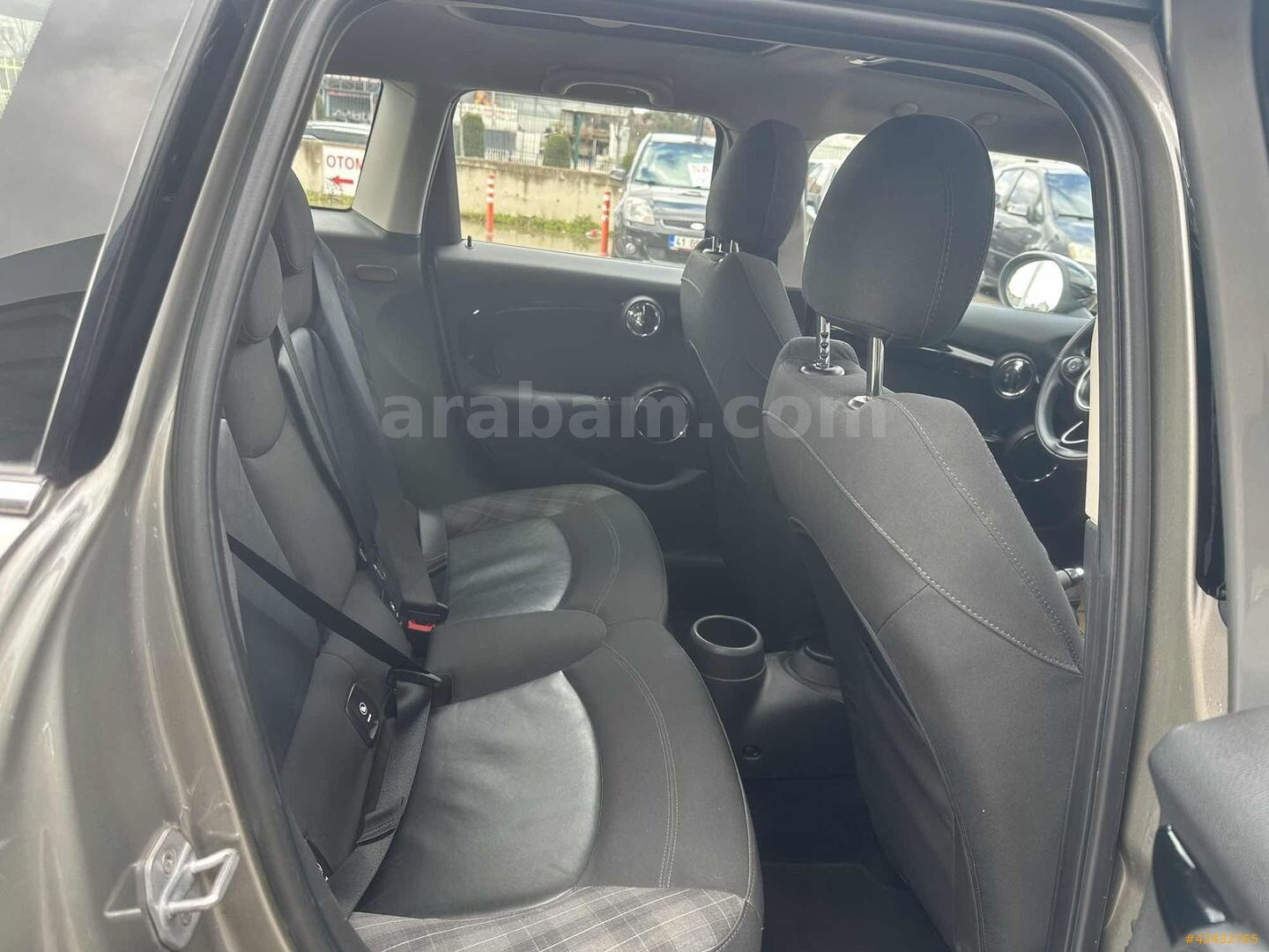 Galeriden Mini Cooper 1.5 D Chili 2016 Model Kocaeli 56.000 km Gri 6