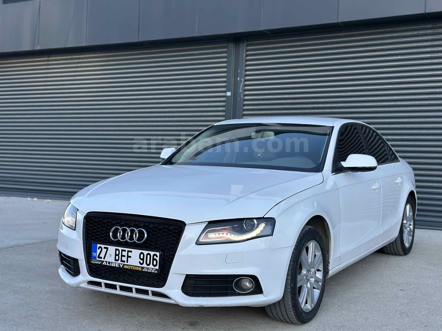 Galeriden Audi A4 Sedan 2.0 TDI 2010 Model Gaziantep 330.000 km Siyah 2