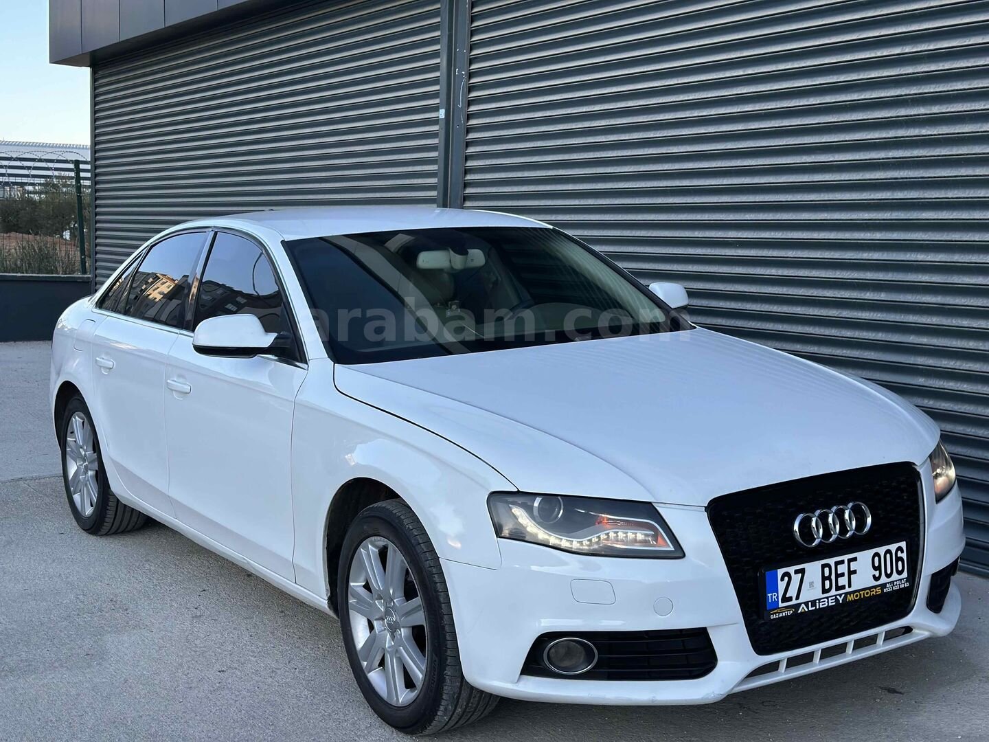 Galeriden Audi A4 Sedan 2.0 TDI 2010 Model Gaziantep 330.000 km Siyah 7