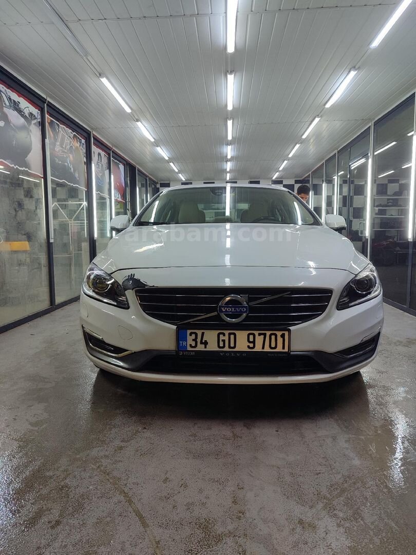 Sahibinden Volvo S60 1.6 D Advance 2014 Model Ankara 212.000 km Beyaz 1