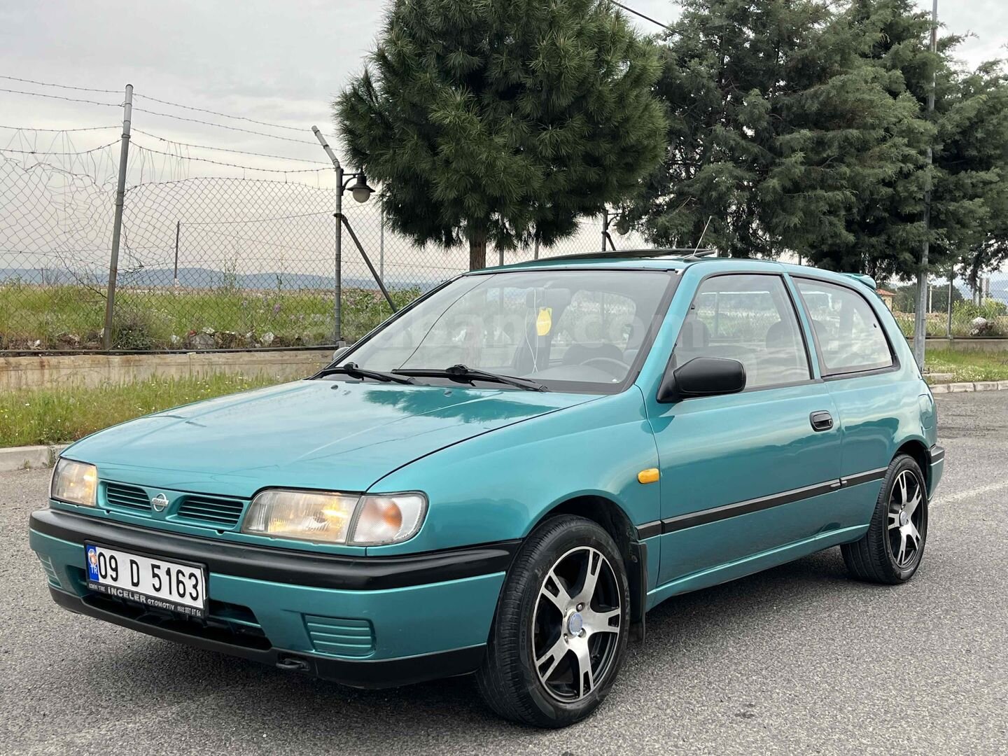 Sahibinden Nissan Sunny 2.0 DLX 1995 Model İzmir 228.800 km Yeşil 1