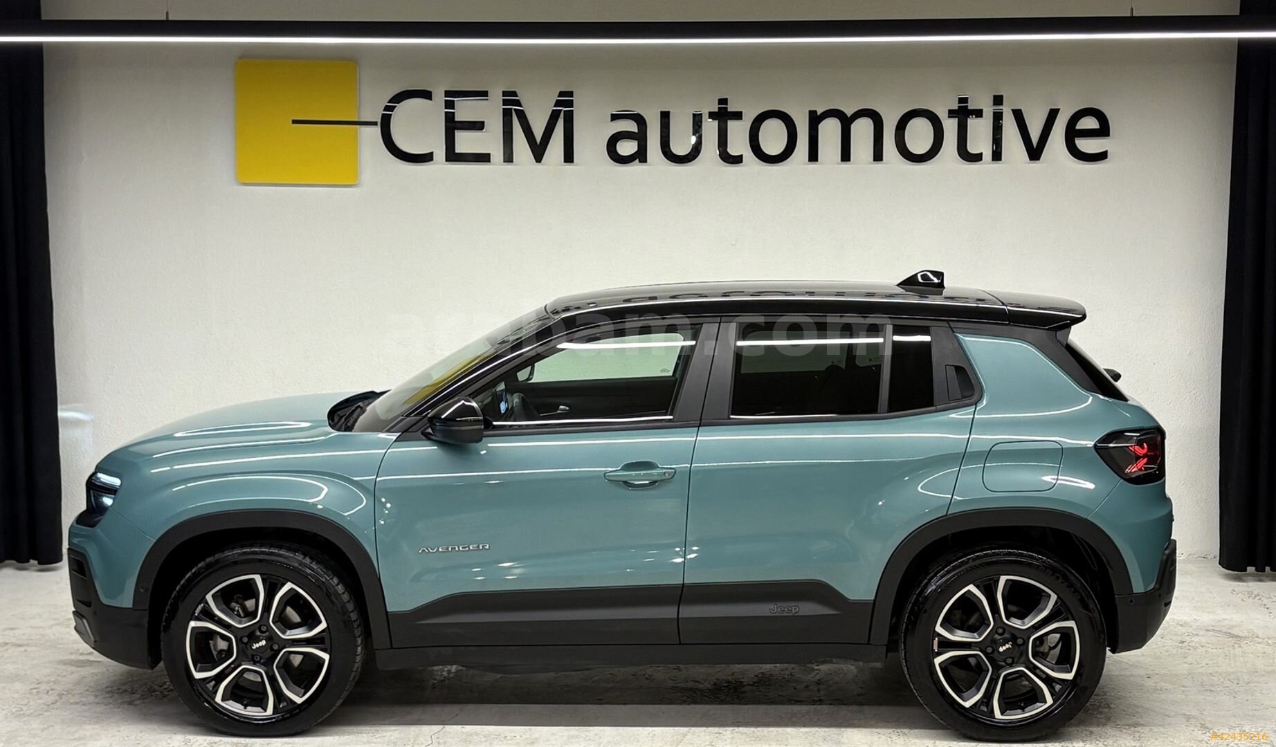 Galeriden Jeep Avenger Electric Summit 2024 Model Ankara 49.000 km Yeşil 6