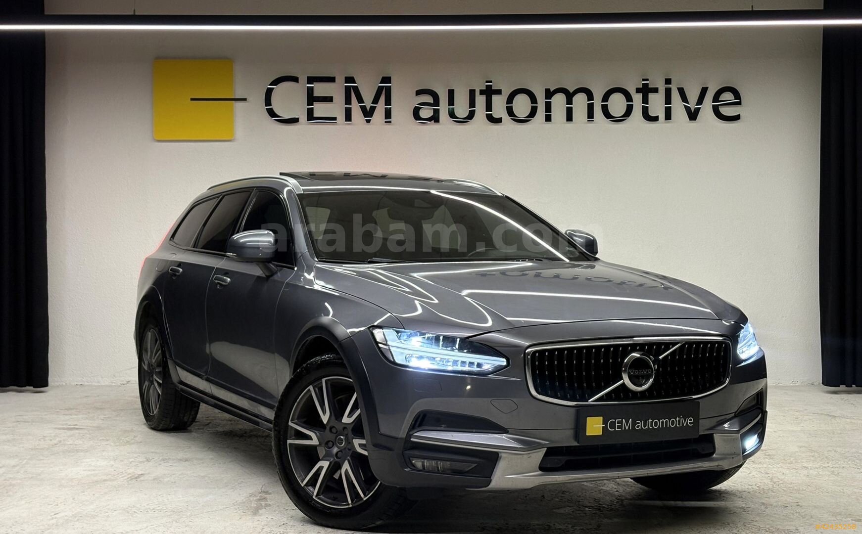 Galeriden Volvo V90 Cross Country 2.0 D D5 Pro 2020 Model Ankara 127.000 km Gri 7