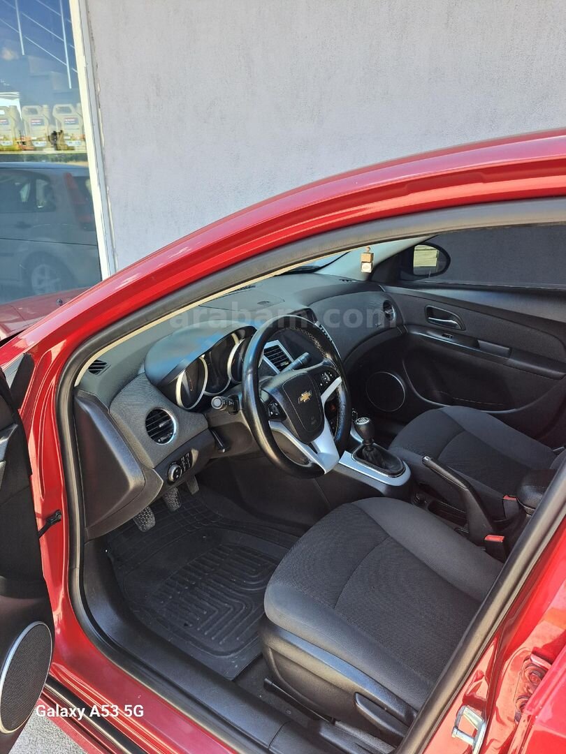 Sahibinden Chevrolet Cruze 1.6 WTCC Edition 2012 Model Konya 211.000 km Bordo 7
