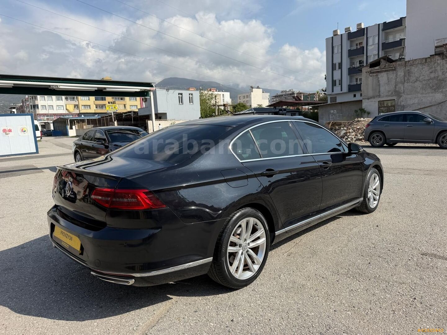 Galeriden Volkswagen Passat 1.4 TSi BlueMotion Highline 2015 Model Hatay 198.000 km Siyah 5