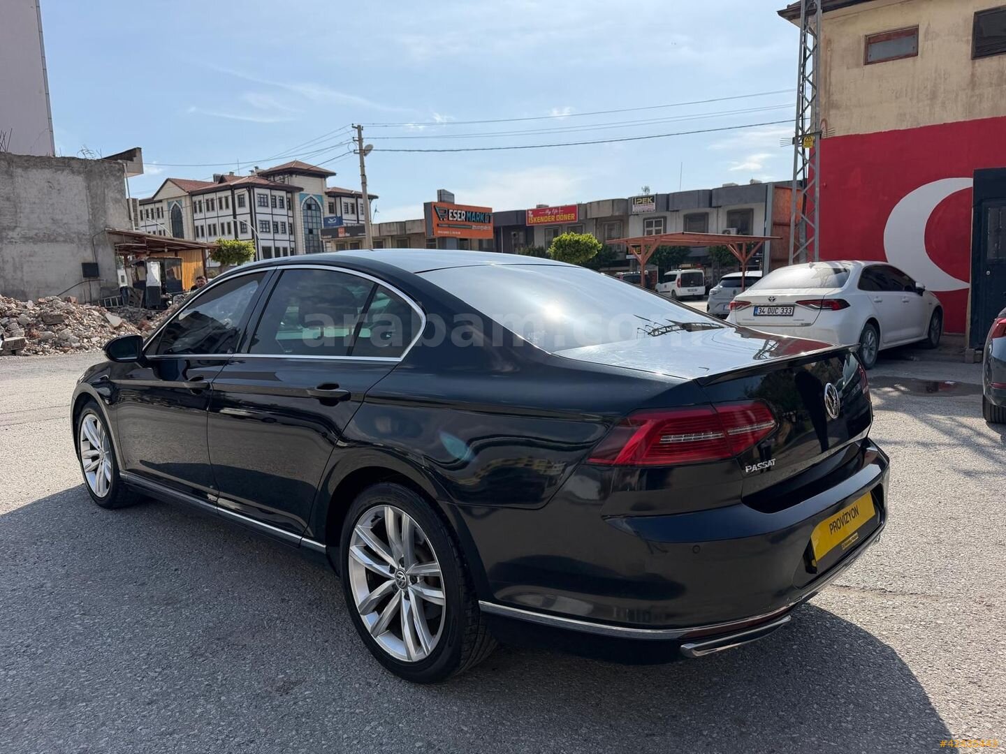 Galeriden Volkswagen Passat 1.4 TSi BlueMotion Highline 2015 Model Hatay 198.000 km Siyah 7