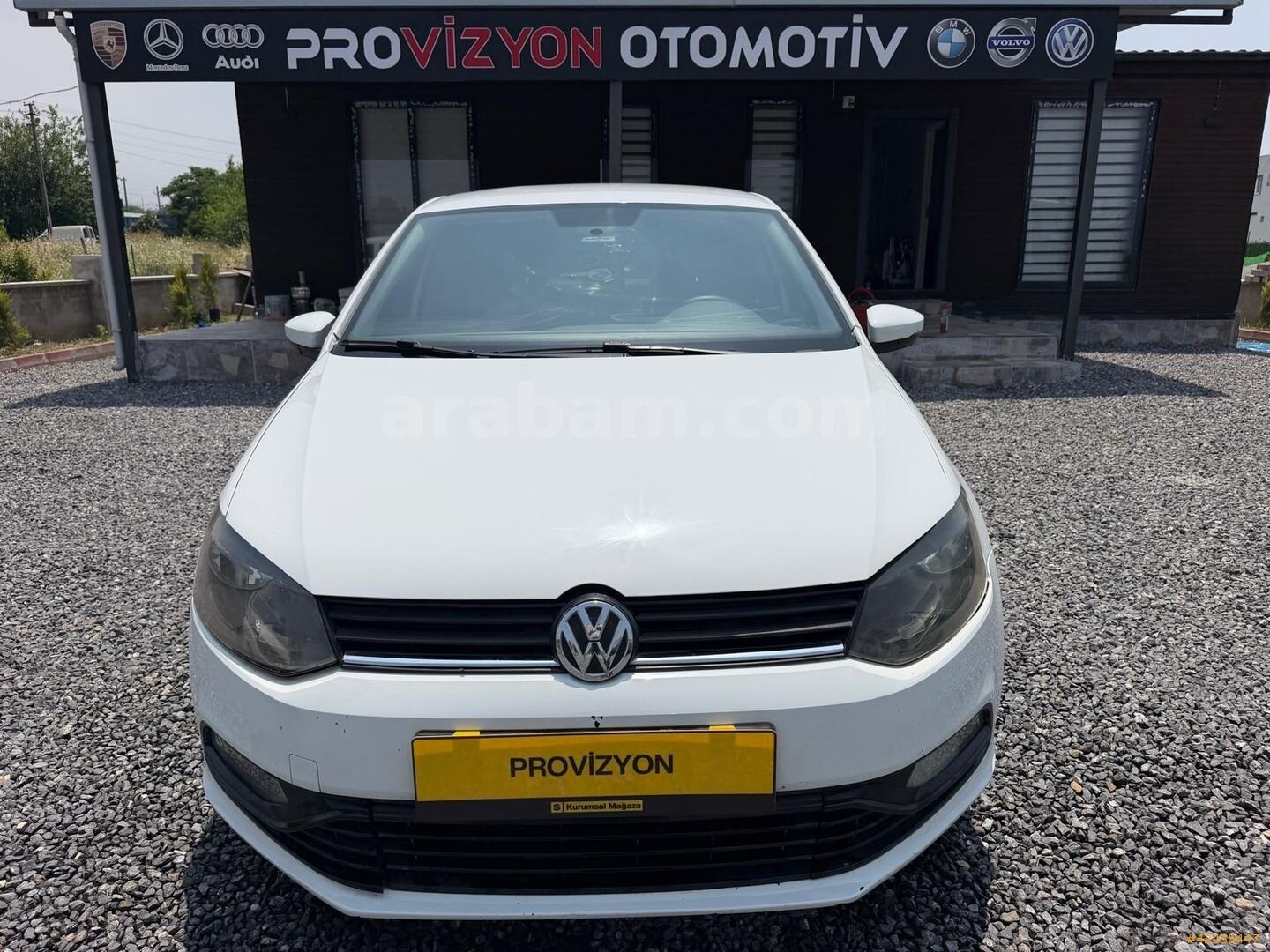 Galeriden Volkswagen Polo 1.4 TDi Trendline 2016 Model Hatay 196.000 km Beyaz 1