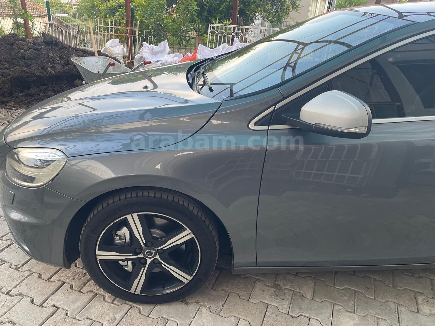 Sahibinden Volvo V40 1.5 R-Design Plus 2016 Model Hatay 189.650 km Gri (metalik) 3