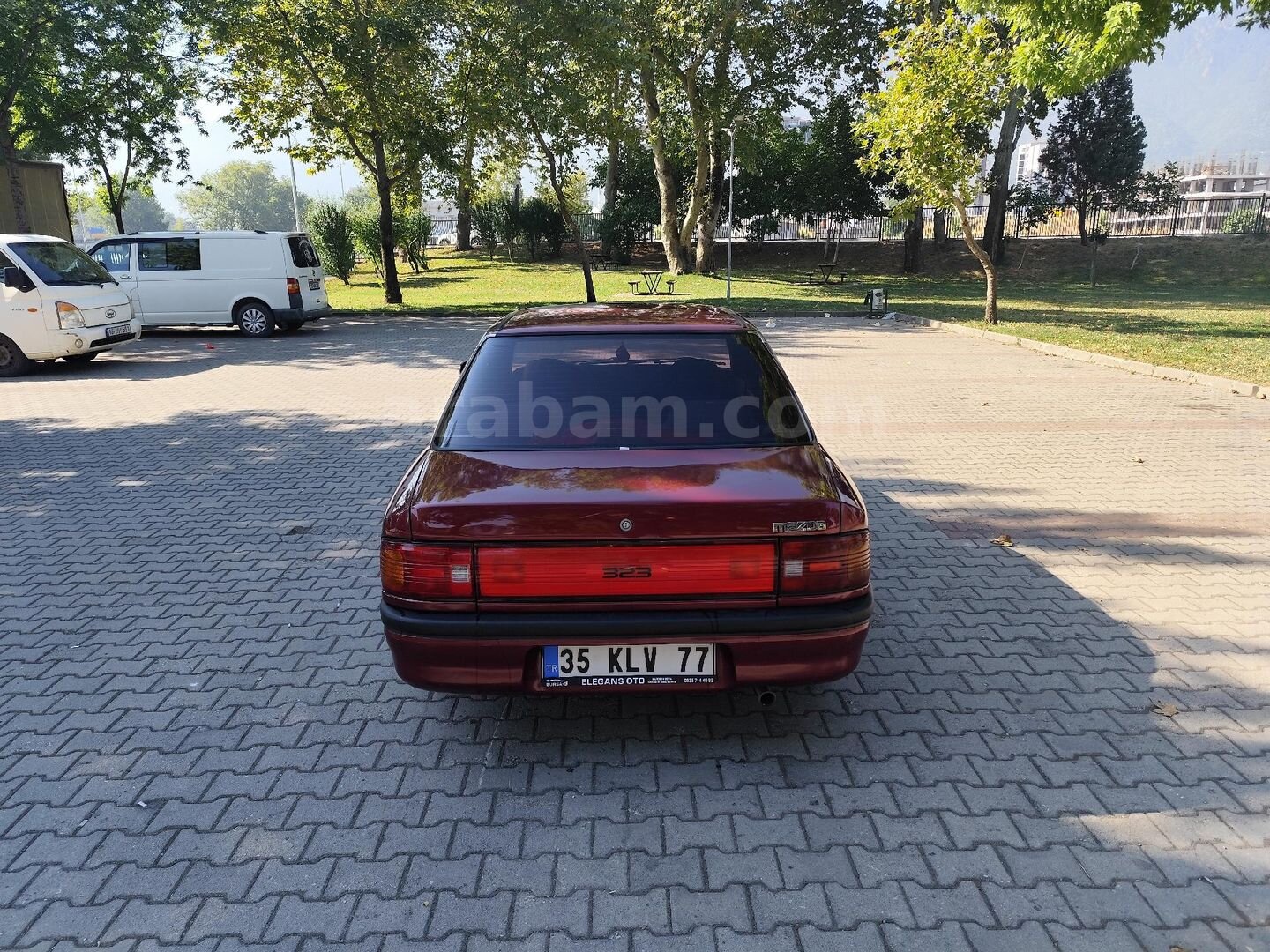 Sahibinden Mazda 323 1.6 GLX 1994 Model Bursa 303.000 km Bordo 2